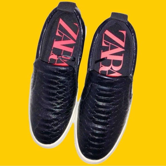 NWT Zara leather shoes loafers textured snakeskin moccasins gift - Picture 2 of 2